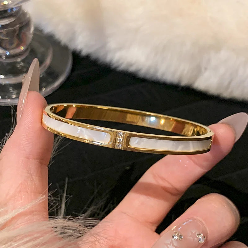 Elegant Titanium Steel Stainless Steel Inlaid Zircon Gold Plated Bracelet