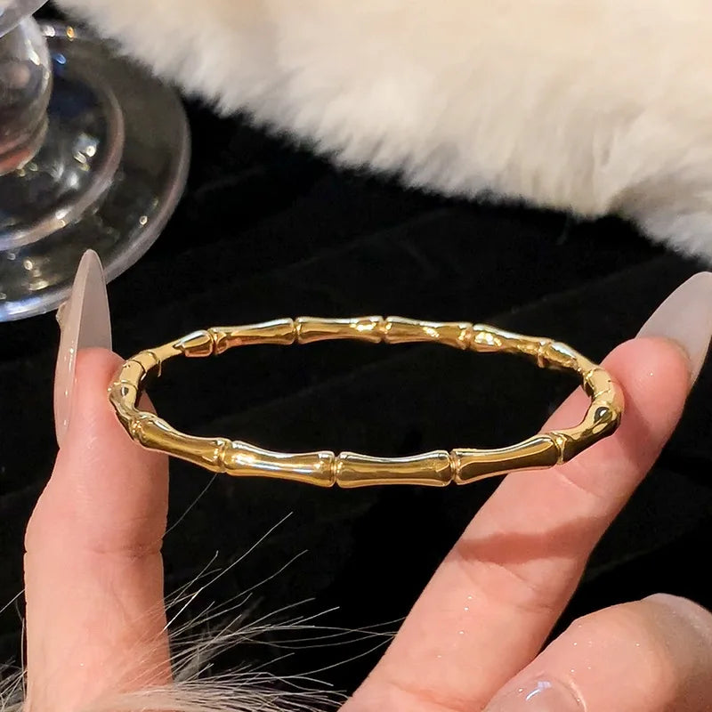 Elegant Titanium Steel Stainless Steel Inlaid Zircon Gold Plated Bracelet