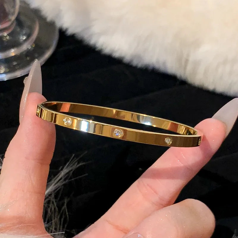 Elegant Titanium Steel Stainless Steel Inlaid Zircon Gold Plated Bracelet