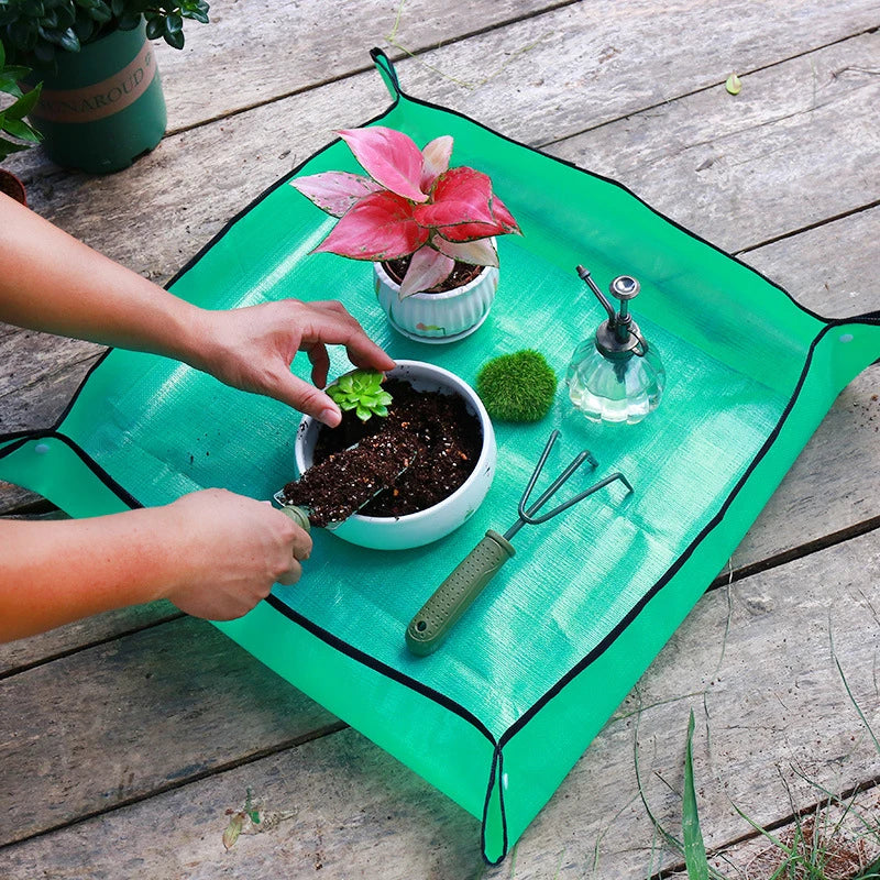 Waterproof Foldable Plant Pot Mat with Gloves