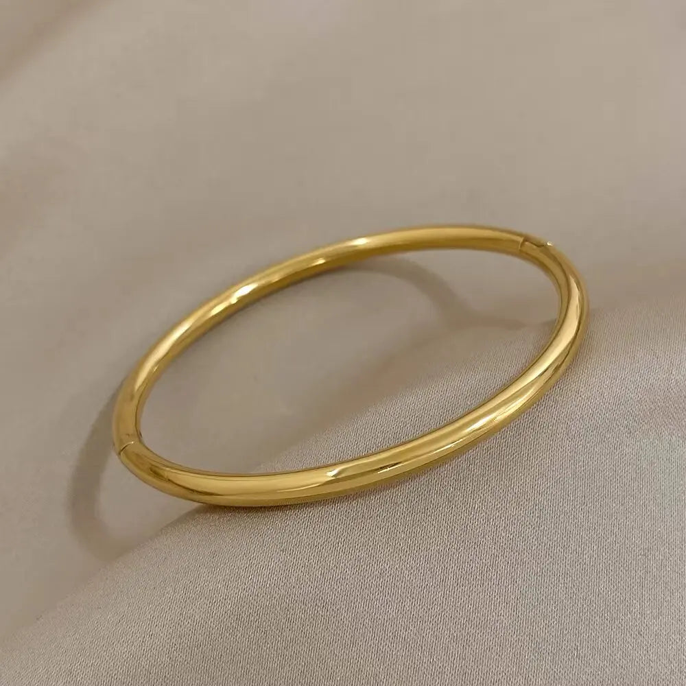Elegant Titanium Steel Stainless Steel Inlaid Zircon Gold Plated Bracelet