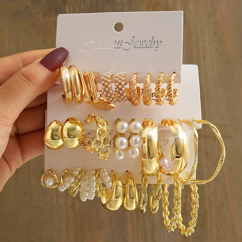 Gold Vintage Pearl Earrings Set