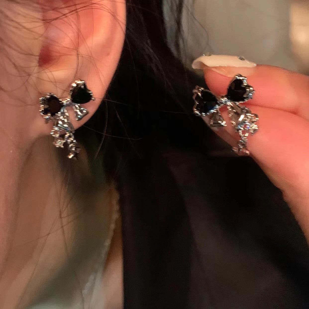Y2K Bowknot Zircon Earrings – Silver with Pink Crystal
