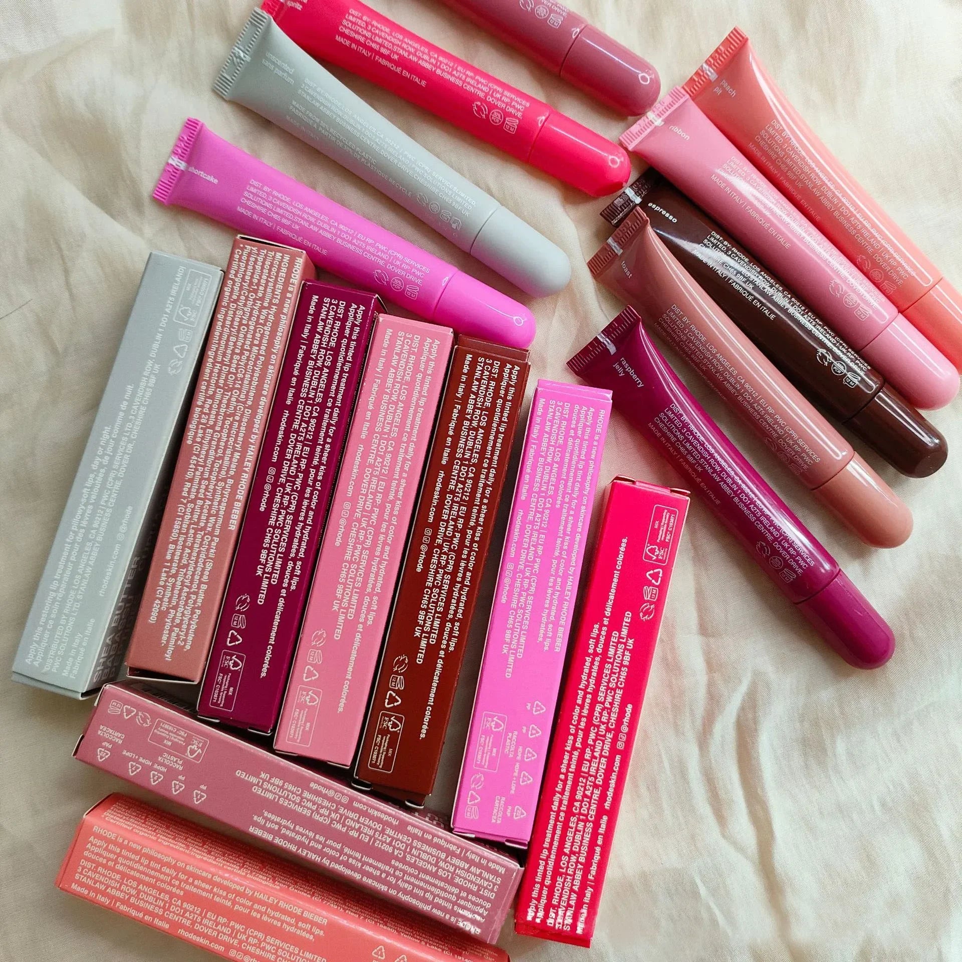Hydrating Lip Gloss & Plumper - Moisturizing Tinted Lipstick