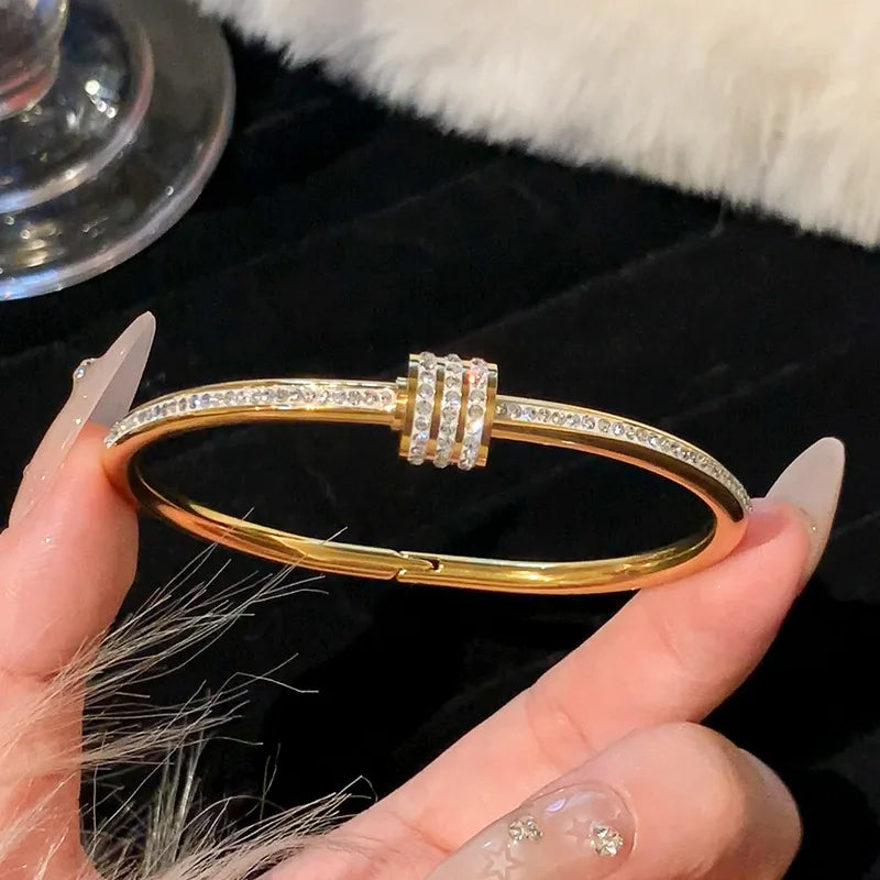 Elegant Titanium Steel Stainless Steel Inlaid Zircon Gold Plated Bracelet