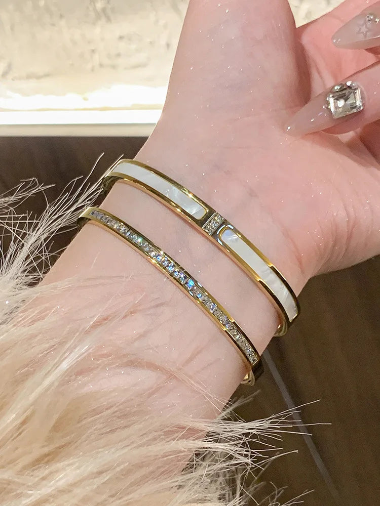 Elegant Titanium Steel Stainless Steel Inlaid Zircon Gold Plated Bracelet