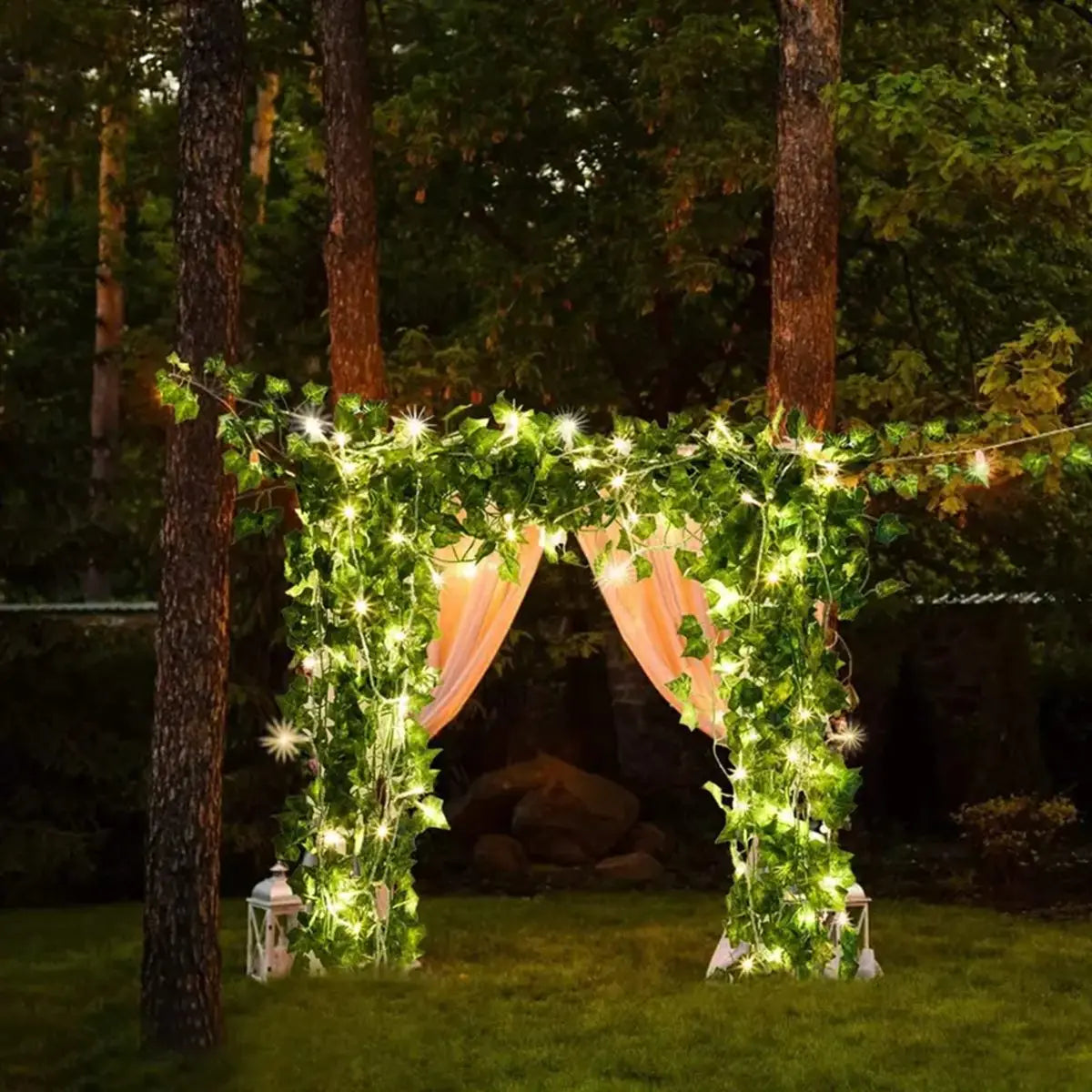 12M 100 LED Solar Ivy String Lights