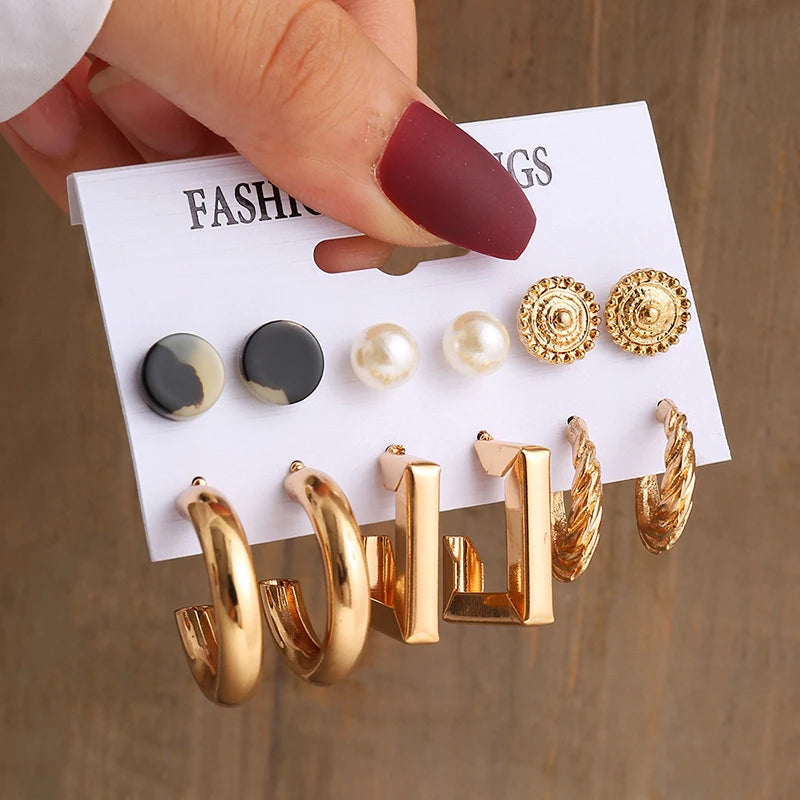 Gold Vintage Pearl Earrings Set