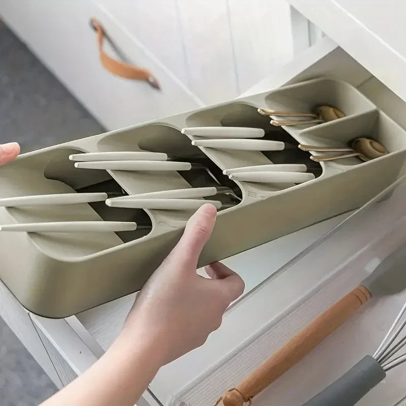 Multi-Purpose Cutlery Tray – Fork & Spoon Organizer