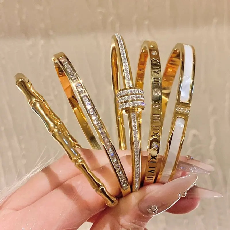 Elegant Titanium Steel Stainless Steel Inlaid Zircon Gold Plated Bracelet