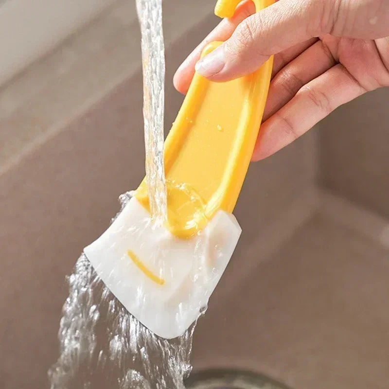 Silicone Kitchen Scraper – Soft Blade Spatula