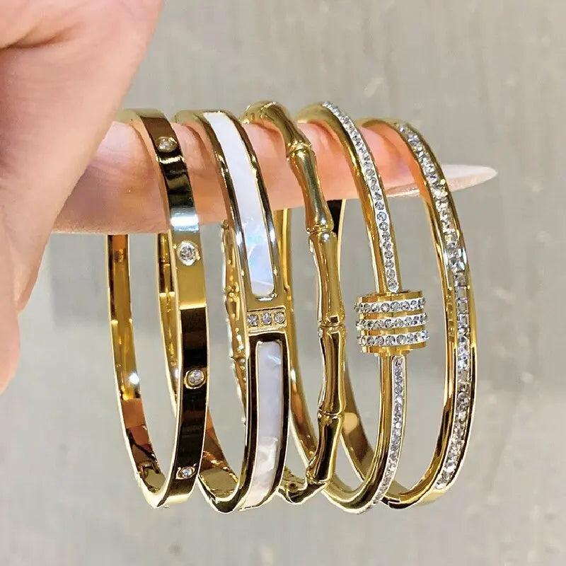 Elegant Titanium Steel Stainless Steel Inlaid Zircon Gold Plated Bracelet